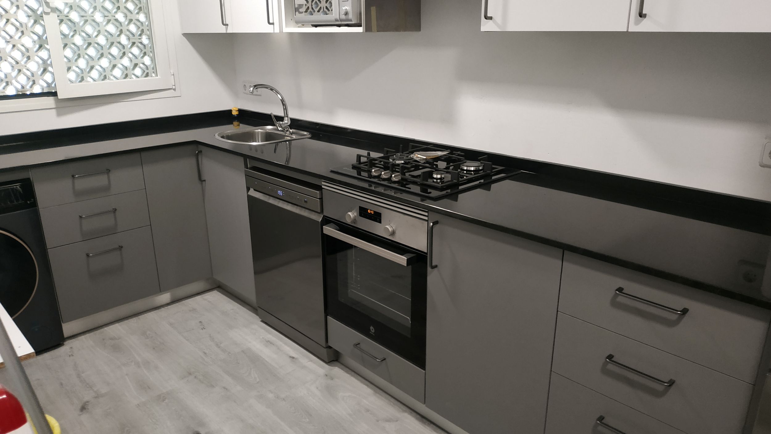 COCINA EN 2 COLORERS